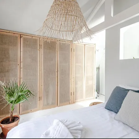 Beach House Alexy
